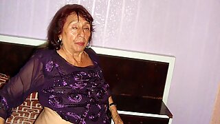 Latinagranny blowjob og bedstemor sex samling
